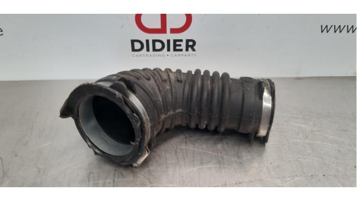 Gebrauchte Intercooler Schlauch Opel Astra K Sports Tourer 1.6 CDTI 110 16V Preis € 18,15 Mit Mehrwertsteuer angeboten von Autohandel Didier
