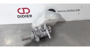 Used Master cylinder Landrover Discovery Sport (LC) 2.0 TD4 180 16V Price € 90,75 Inclusive VAT offered by Autohandel Didier