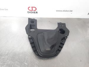 Used Gear stick cover Opel Combo Cargo 1.5 CDTI 75 Price € 30,25 Inclusive VAT offered by Autohandel Didier