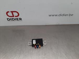 Used GPS antenna Landrover Velar Price € 36,30 Inclusive VAT offered by Autohandel Didier