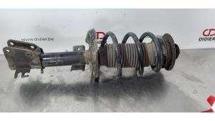 Used Front shock absorber, right Renault Master IV (MA/MB/MC/MD/MH/MF/MG/MH) 2.3 dCi 150 16V Price € 127,05 Inclusive VAT offered by Autohandel Didier