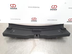 Used Tailgate lock stop Toyota Auris (E18) 1.2 T 16V Price € 30,25 Inclusive VAT offered by Autohandel Didier