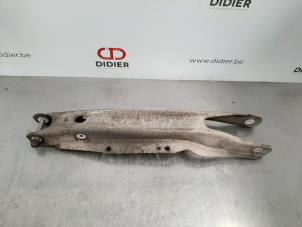 Used Rear lower wishbone, left Mercedes GLA (156.9) 1.6 200 16V Price € 36,30 Inclusive VAT offered by Autohandel Didier