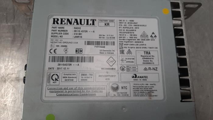 Radio de un Renault Espace (RFCJ) 1.6 Energy dCi 160 EDC 2018