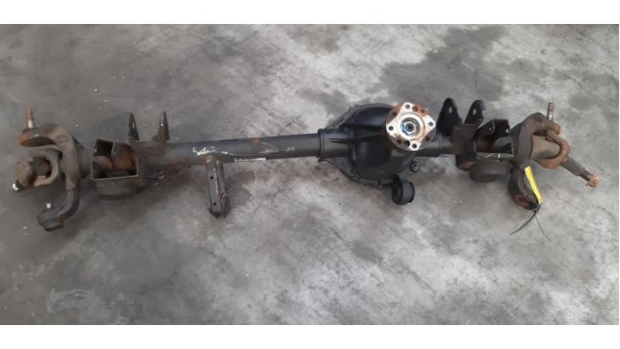 Front axle (complete) from a Jeep Wrangler (JK) 2.8 CRD 16V 2017