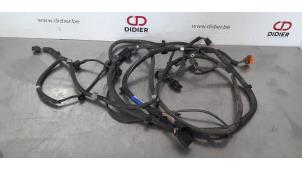Usados Mazo de cables Opel Vivaro 1.6 CDTI BiTurbo 120 Precio € 36,30 IVA incluido ofrecido por Autohandel Didier