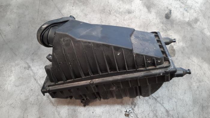 Begagnade Luftfilter Landrover Range Rover Sport (LW) 3.0 SDV6 Pris € 133,10 Inklusive moms erbjuds av Autohandel Didier