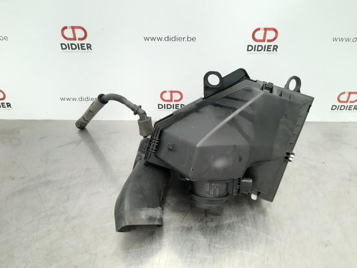 Begagnade Luftfilter BMW 1 serie (E82) 120d 16V Pris € 60,50 Inklusive moms erbjuds av Autohandel Didier