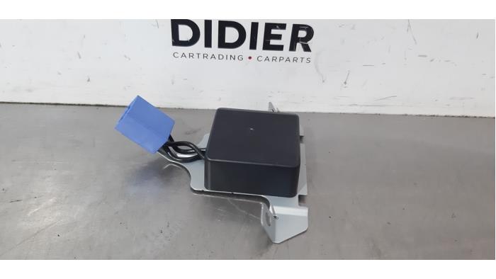 Używane Antena Mazda 3 Sport (BP) 1.8 SkyActiv-D 116 16V Cena € 60,50 Z VAT oferowane przez Autohandel Didier