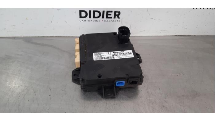 Gebrauchte Central electronic Modul Opel Vivaro 1.6 CDTI 95 Euro 6 Preis € 133,10 Mit Mehrwertsteuer angeboten von Autohandel Didier