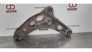 Used Front wishbone, right Opel Vivaro 1.6 CDTI BiTurbo 120 Price € 66,55 Inclusive VAT offered by Autohandel Didier