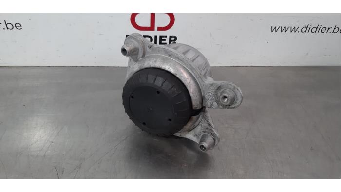 Usagé Support moteur Mercedes C Estate (S205) C-180 BlueTEC, C-180 d 1.6 16V Prix € 544,50 Prix TTC proposé par Autohandel Didier