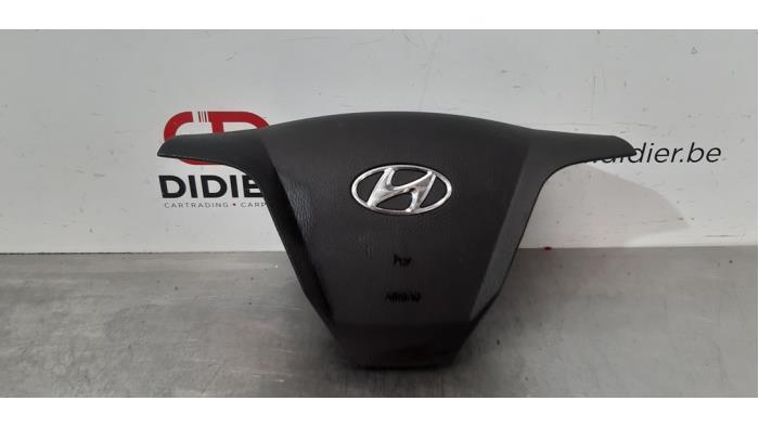 Left airbag (steering wheel) from a Hyundai Santa Fe III (DM) 2.0 CRDi 16V 4x2 2014