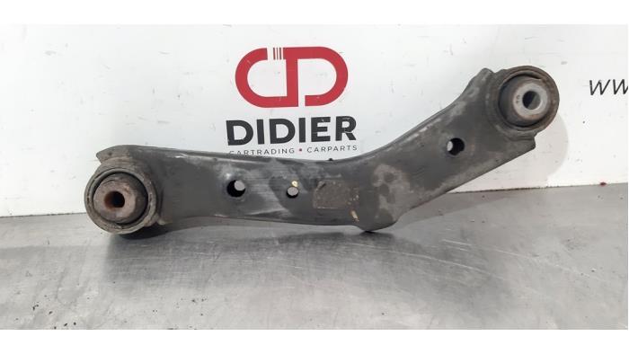 Rear wishbone, right Hyundai Santa Fe III 2.0 CRDi 16V 4x2 - 551002W150