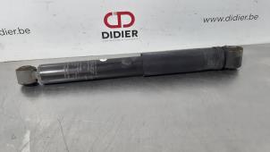 Used Rear shock absorber, right Opel Vivaro 1.6 CDTI 95 Euro 6 Price € 30,25 Inclusive VAT offered by Autohandel Didier