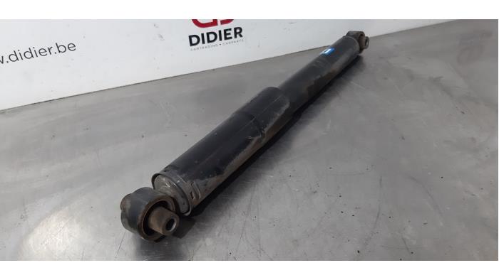 Rear shock absorber, left from a Nissan X-Trail (T32) 2.0 dCi All Mode 2017