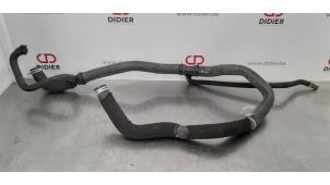 Used Radiator hose Renault Master IV (FV) 2.3 dCi 145 16V RWD Price € 36,30 Inclusive VAT offered by Autohandel Didier