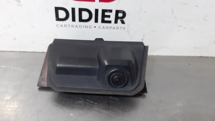 Używane Kamera cofania Landrover Range Rover Sport (LW) 3.0 SDV6 Cena € 163,35 Z VAT oferowane przez Autohandel Didier