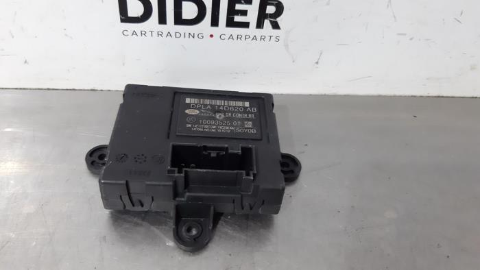 Używane Modul centralnego zamka Landrover Range Rover Sport (LW) 3.0 SDV6 Cena € 48,40 Z VAT oferowane przez Autohandel Didier