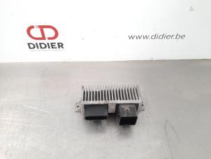 Used Glow plug relay Renault Master IV (FV) 2.3 dCi 110 16V FWD Price € 36,30 Inclusive VAT offered by Autohandel Didier