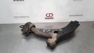 Usagé Bras de suspension avant droit Volvo S40 (MS) 1.6 D 16V Prix € 66,55 Prix TTC proposé par Autohandel Didier