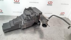 Gebrauchte Luftfiltergehäuse Kia Rio IV (YB) 1.2 MPI 16V Preis € 66,55 Mit Mehrwertsteuer angeboten von Autohandel Didier