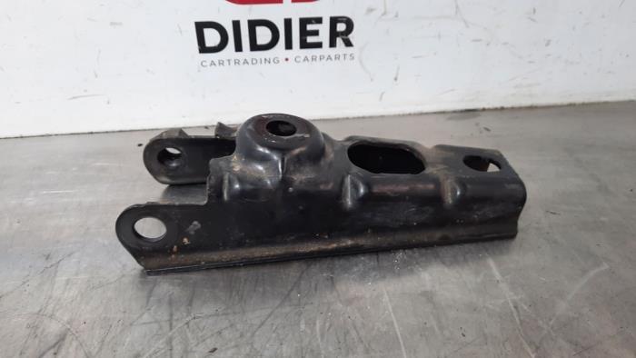 Used Engine mount Dacia Sandero II 1.5 dCi 90 Price € 18,15 Inclusive VAT offered by Autohandel Didier
