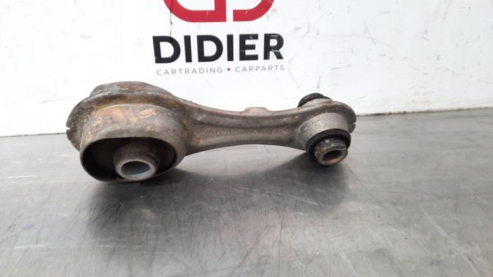 Used Engine mount Dacia Sandero II 1.5 dCi 90 Price € 18,15 Inclusive VAT offered by Autohandel Didier