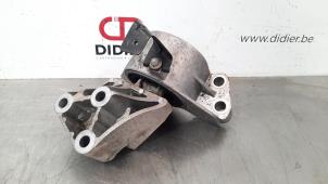 Usagé Support moteur Fiat Doblo (263) 1.3 D Multijet Prix € 36,30 Prix TTC proposé par Autohandel Didier