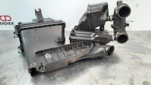 Gebrauchte Luftfiltergehäuse Suzuki Splash 1.0 12V Preis € 54,45 Mit Mehrwertsteuer angeboten von Autohandel Didier