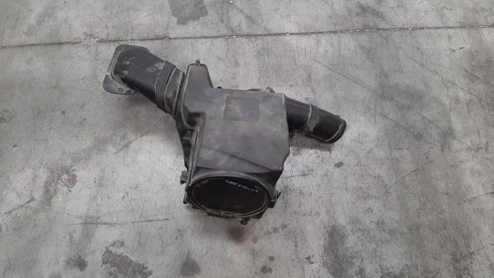 Begagnade Luftfilterhus Volvo S40 (MS) Pris € 36,30 Inklusive moms erbjuds av Autohandel Didier