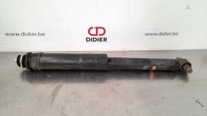 Used Rear shock absorber, right Toyota Auris (E18) 1.8 16V Hybrid Price € 36,30 Inclusive VAT offered by Autohandel Didier