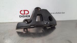 Used Rear bumper bracket, right Peugeot 308 SW (L4/L9/LC/LJ/LR) 1.6 HDi 115 Price € 24,20 Inclusive VAT offered by Autohandel Didier