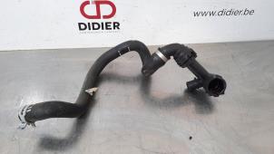 Used Radiator hose BMW 5 serie Touring (G31) 523d 2.0 TwinPower Turbo 16V Price € 36,30 Inclusive VAT offered by Autohandel Didier