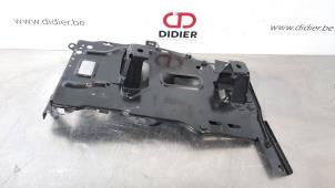 Used Battery box Citroen Berlingo 1.6 BlueHDI 100 Price € 24,20 Inclusive VAT offered by Autohandel Didier