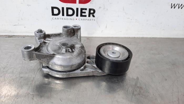 Usados Tensor correa múltiple Citroen Berlingo 1.6 BlueHDI 100 Precio € 30,25 IVA incluido ofrecido por Autohandel Didier