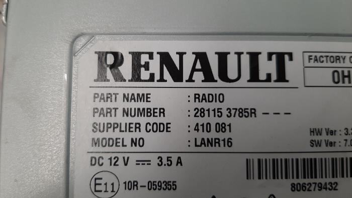 Radio Modul van een Renault Scénic IV (RFAJ) 1.5 Energy dCi 95 2018