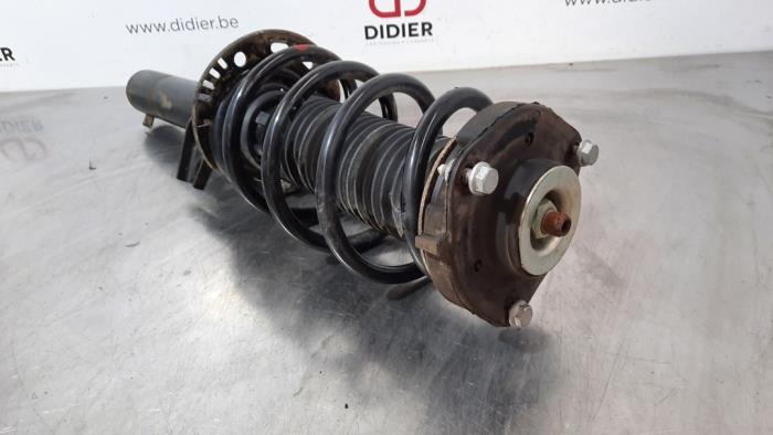 Fronts shock absorber, left Volkswagen Caddy Combi IV 2.0 TDI 122 ...