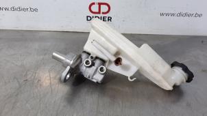 Used Master cylinder Opel Astra K Sports Tourer 1.6 CDTI 110 16V Price € 66,55 Inclusive VAT offered by Autohandel Didier