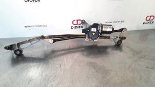 Used Front wiper motor Mercedes CLA Shooting Brake (117.9) 1.6 CLA-180 16V Price € 48,40 Inclusive VAT offered by Autohandel Didier
