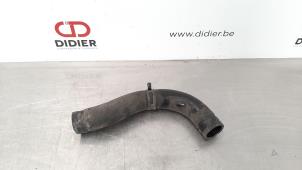 Used Radiator hose Hyundai iX20 (JC) 1.6 CRDi 16V VGT Price € 18,15 Inclusive VAT offered by Autohandel Didier