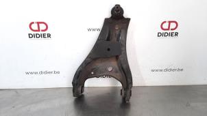 Used Front wishbone, left Dacia Duster (HS) 1.2 TCE 16V Price € 60,50 Inclusive VAT offered by Autohandel Didier