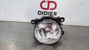 Used Fog light, front right Dacia Duster (HS) 1.2 TCE 16V Price € 36,30 Inclusive VAT offered by Autohandel Didier