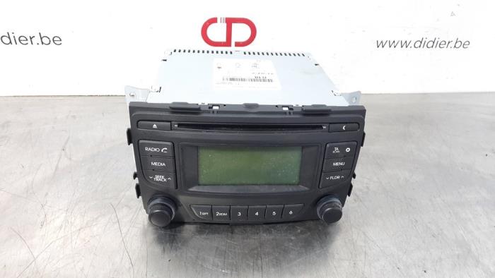 Używane Radio Hyundai iX20 (JC) 1.6i 16V Cena € 133,10 Z VAT oferowane przez Autohandel Didier