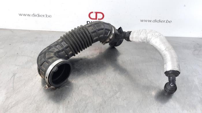 Usagé Tuyau intercooler Ford Transit 2.0 TDCi 16V Eco Blue 130 Prix € 12,10 Prix TTC proposé par Autohandel Didier