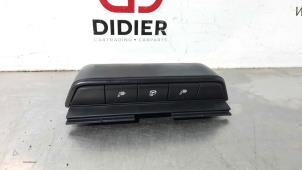Used Seat heating switch Kia Sportage (QL) 1.6 CRDi 16V 136 Price € 66,55 Inclusive VAT offered by Autohandel Didier