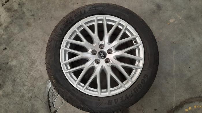 Wheel + tyre Audi Q7 3.0 TDI V6 24V e-tron plug-in hybrid - 4M0601025Q ...