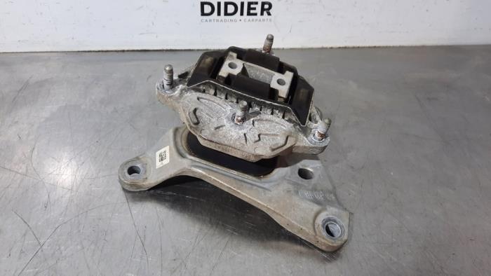 Used Engine mount Audi Q7 (4MB/4MG) 3.0 TDI V6 24V e-tron plug-in hybrid Price € 36,30 Inclusive VAT offered by Autohandel Didier