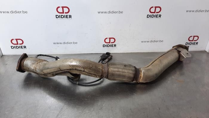 Exhaust front section from a Audi Q7 (4MB/4MG) 3.0 TDI V6 24V e-tron plug-in hybrid 2017