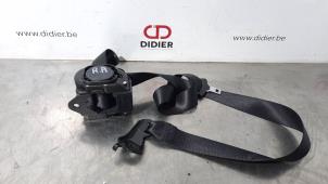 Used Rear seatbelt, right BMW X6 (F16) M Turbo 4.4i V8 32V Price € 66,55 Inclusive VAT offered by Autohandel Didier